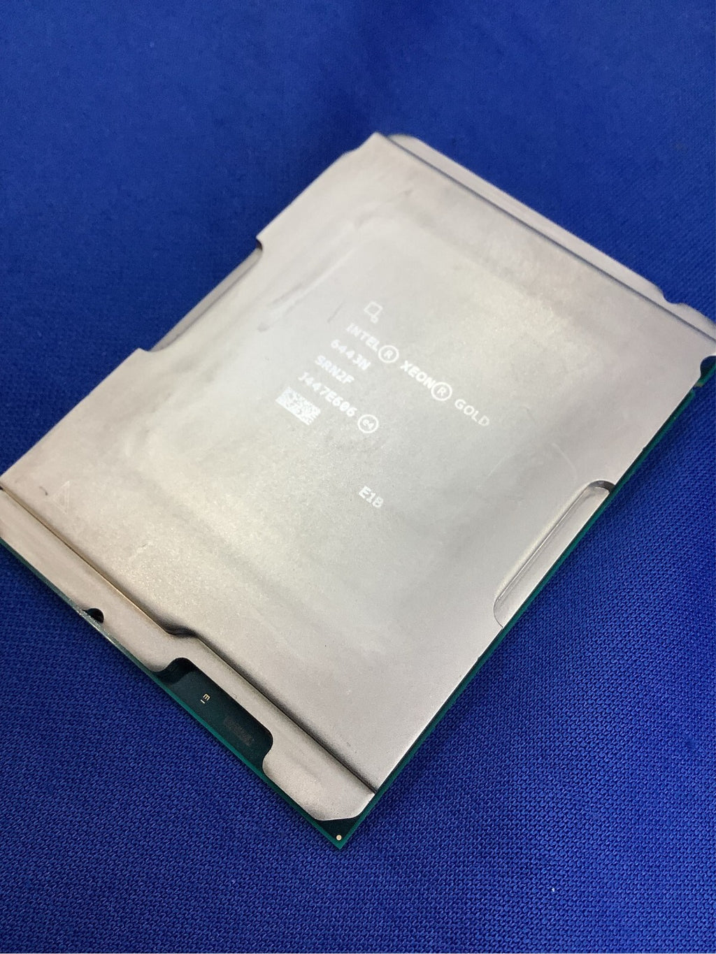 INTEL XEON Gold 6443N 2.0GHz-3.60GHz 60M Cache 1.90 GHz 195W Processor SRN2F