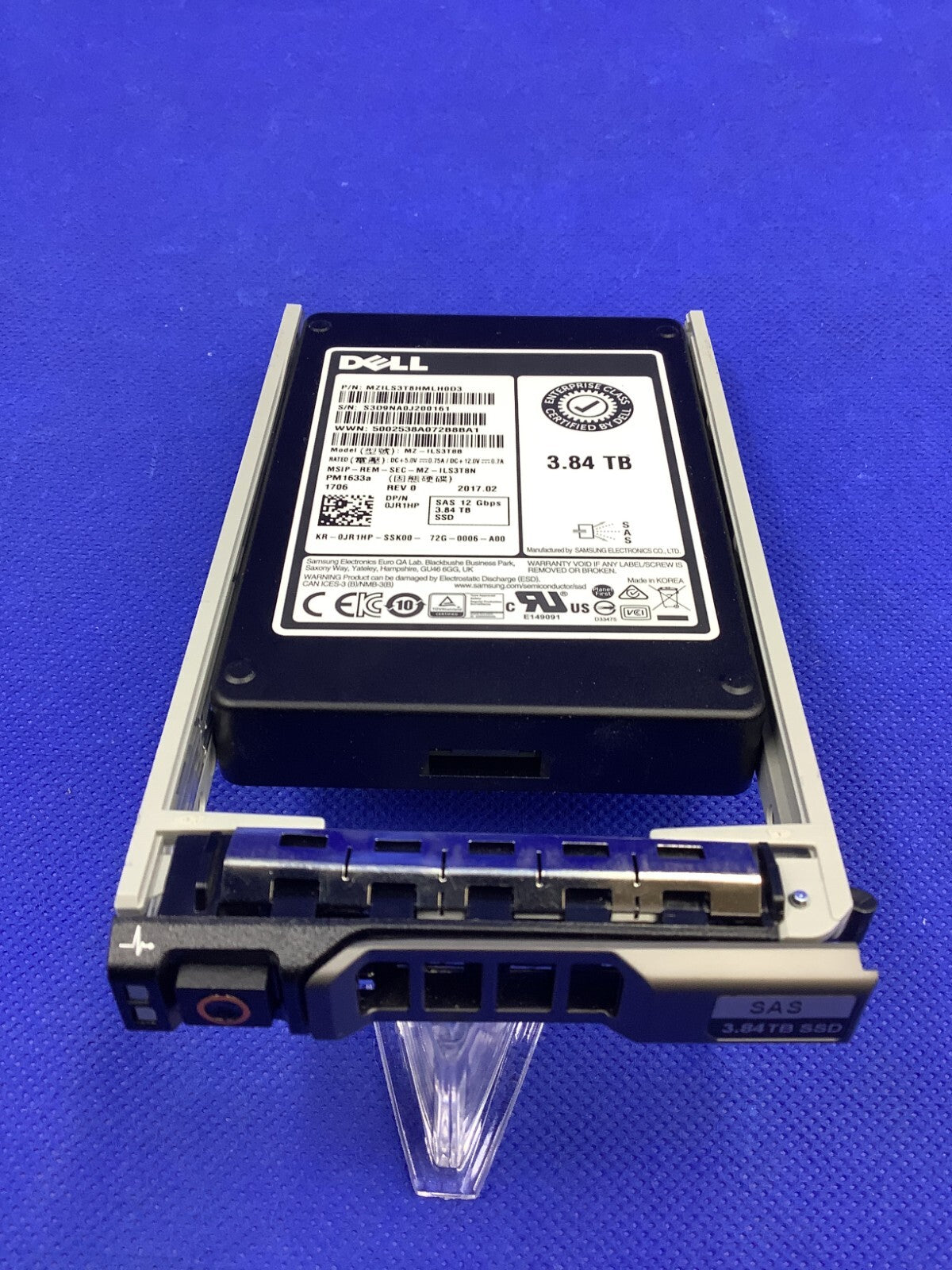 0JR1HP DELL SAMSUNG MZ-ILS3T8B 3.84TB 12Gb/s TLC SAS III 2.5IN SSD JR1HP