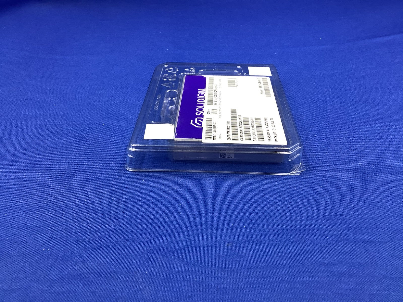 SBFPF2BV307T001 Solidigm D5-P5336 Series (30.72TB, 2.5in PCIe 4.0 x4, 3D5, QLC)
