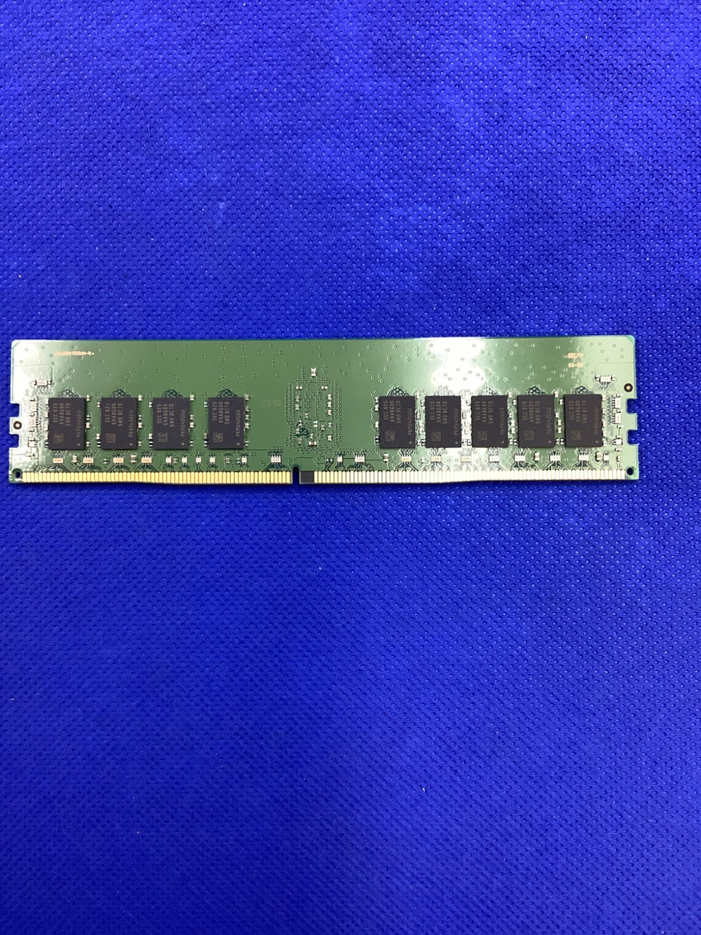M393A2K40DB2-CTD SAMSUNG 16GB (1X16GB) 1RX4 PC4-2666V RDIMM MEMORY