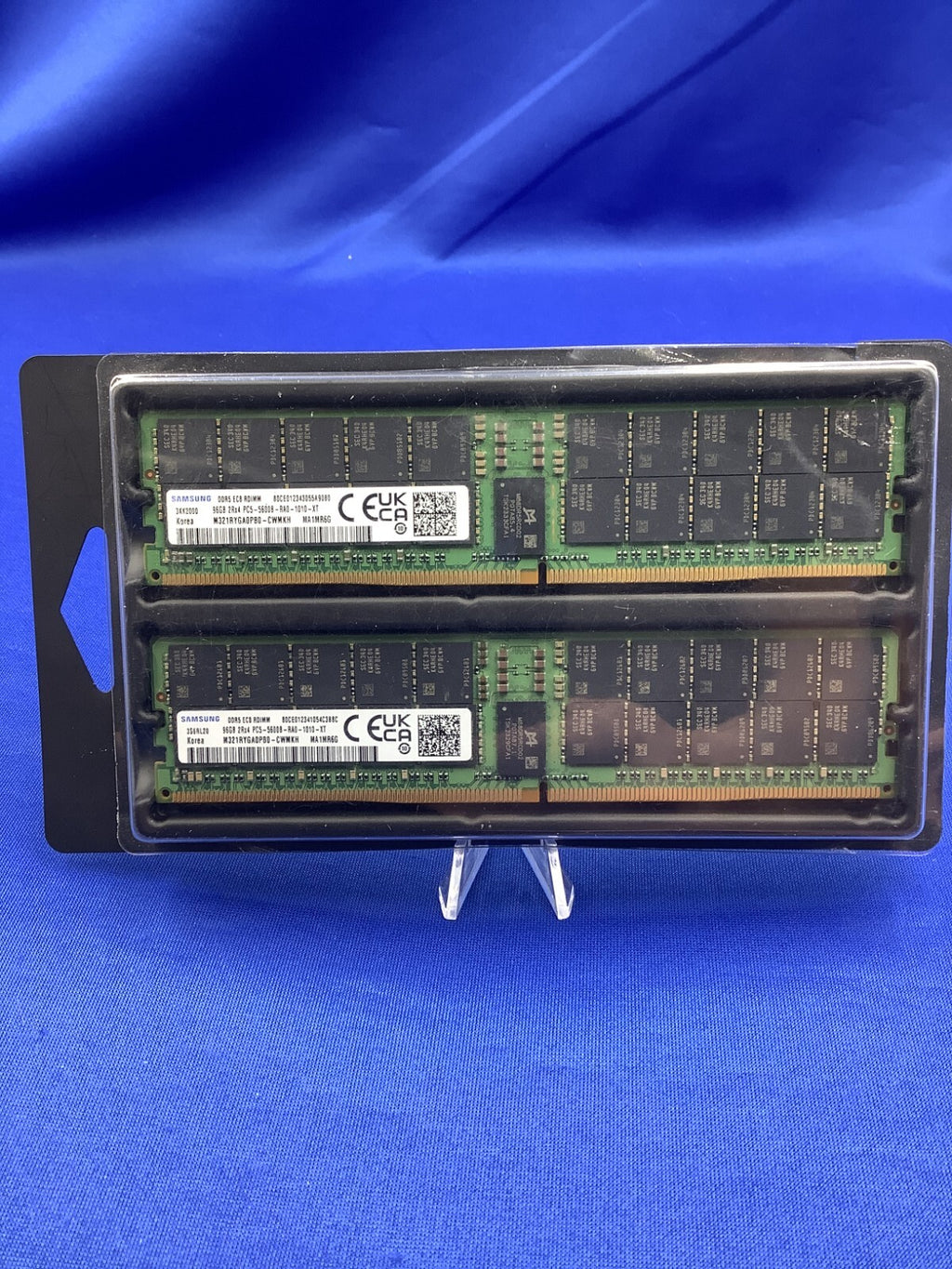 M321RYGA0PB0-CWM Samsung 96GB DDR5-5600 PC5-44800  ECC RDIMM Memory