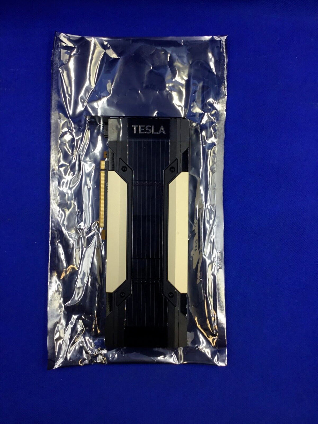 NVIDIA Tesla V100 16GB HBM2 Passive CUDA GPU Accelerator Card 699-2G500-0200-500