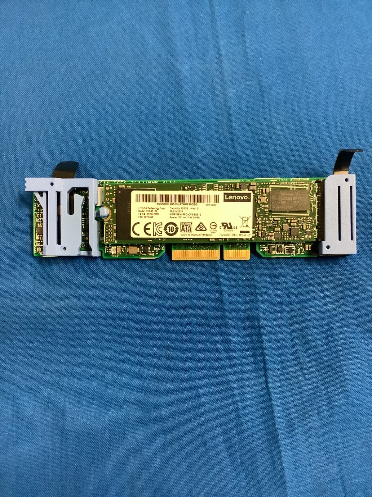 Lenovo ThinkAgile HX3320 Appliance Rackmount Server Chassis with 1100W PSU