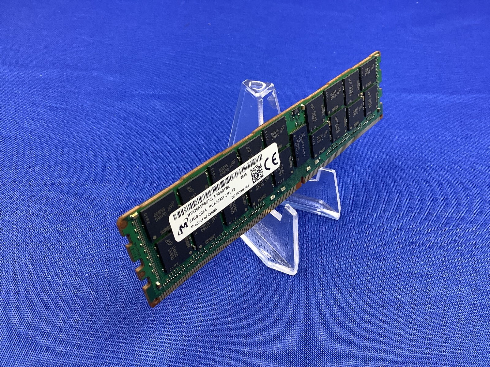 MTA36ASF8G72LZ-2G9B1 MICRON 64GB (1X64GB) 2RX4 PC4-2933Y LRDIMM MEMORY