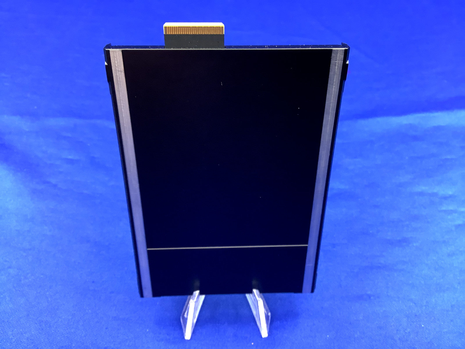 MZ-3LO15T0 SAMSUNG PM1743 15.36TB PCIe 5.0 E3.S NVMe 2.5" SSD MZ3LO15THBLA