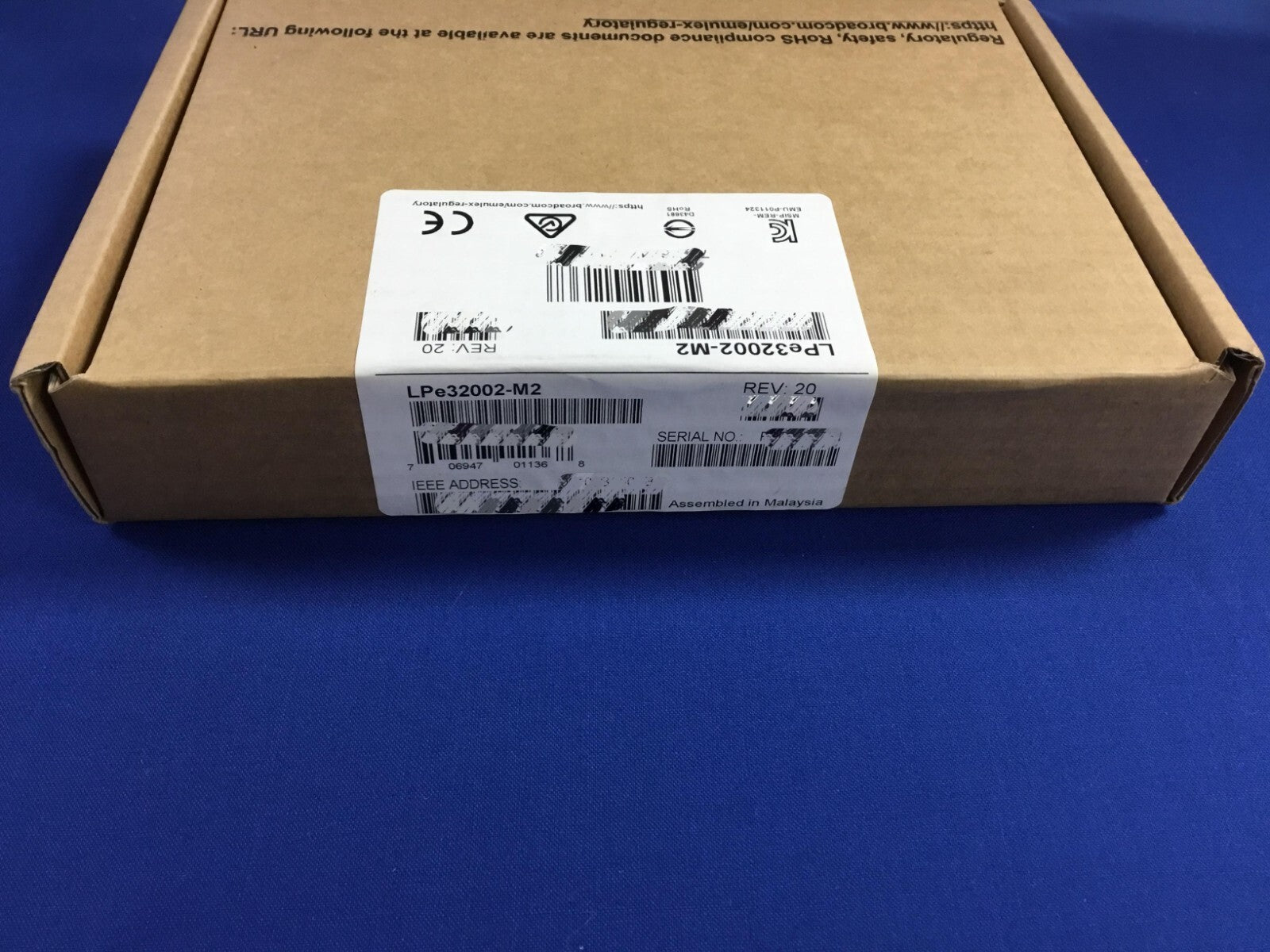 NOB EMULEX  LPE32002 Gen 6 (32GFC) dual-port HBA LPE32002-M2