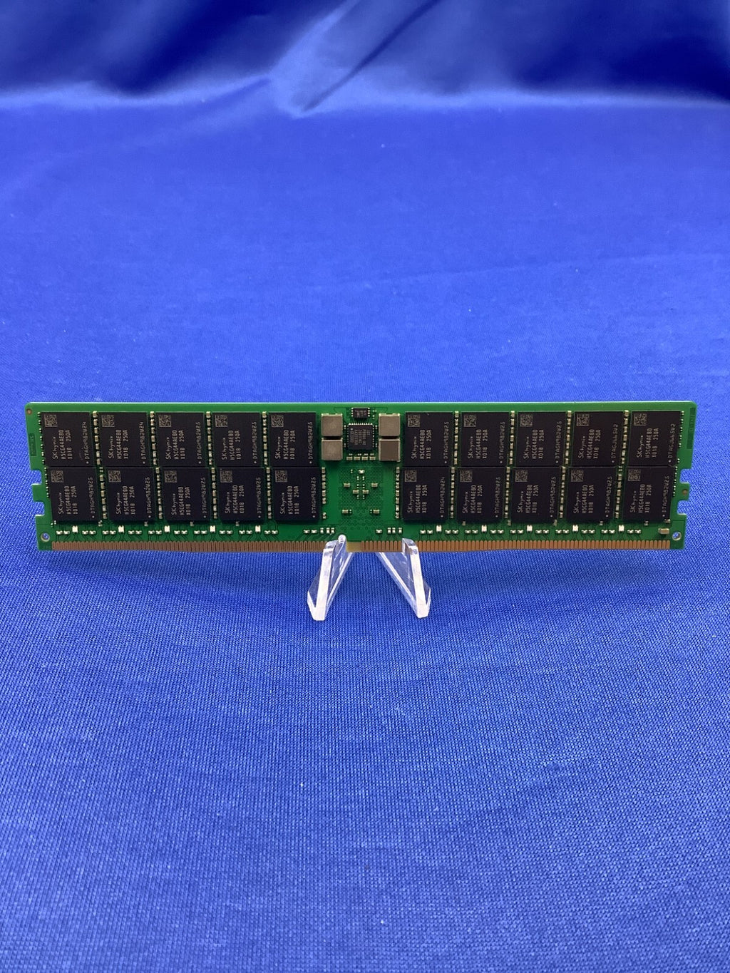 HMCG94AEBRA102N HYNIX 64G (1X64GB) 2RX4 PC5-4800B RDIMM SERVER MEMORY