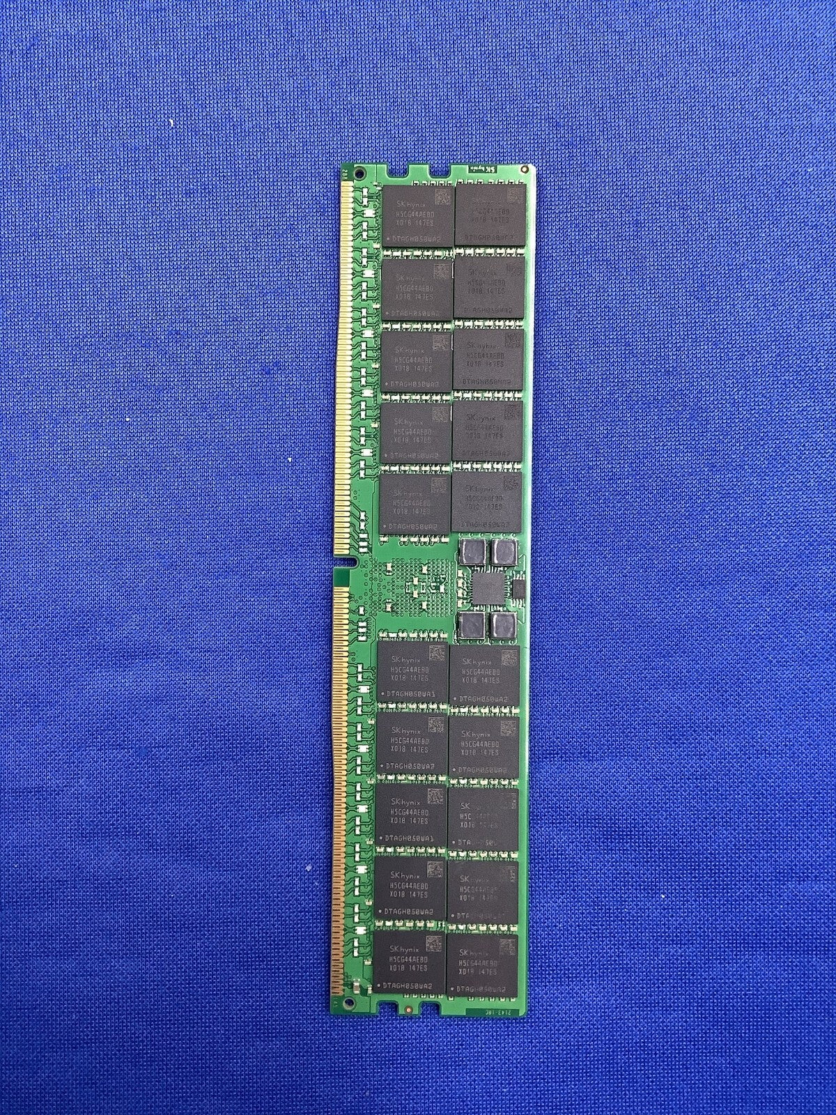 HMCG94AEBRA119N HYNIX 64G (1X64GB) 2RX4 PC5-4800B RDIMM MEMORY