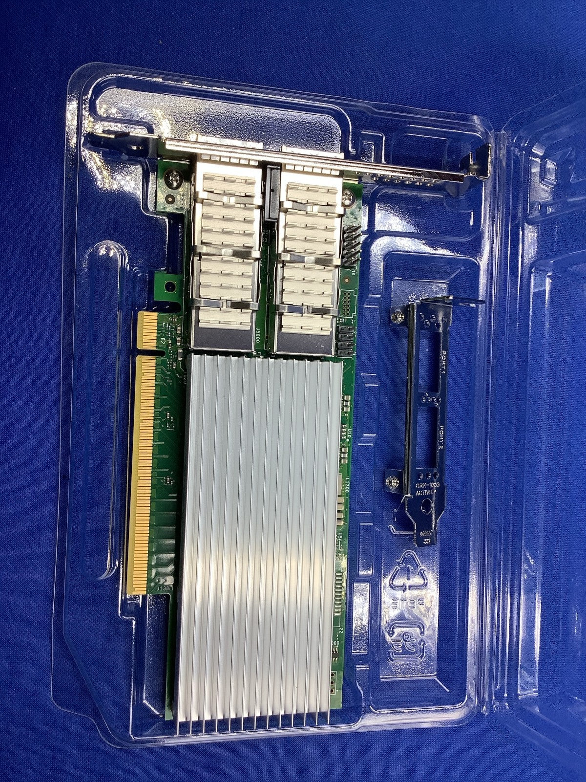 E810-CQDA2 Intel 100GbE 2Port QSFP28 Eth Adapter E810CQDA2 E810CQDA2G2P5