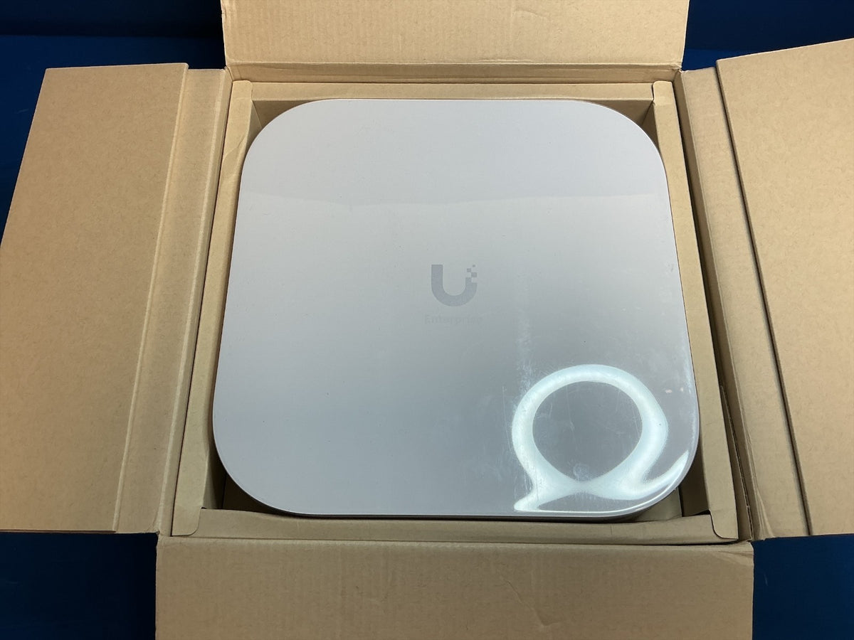 E7-CAMPUS-US Ubiquiti 10GbE WiFi 7 Access Point Tri-Radio 2.4 5 6GHz 10 GbE IP67