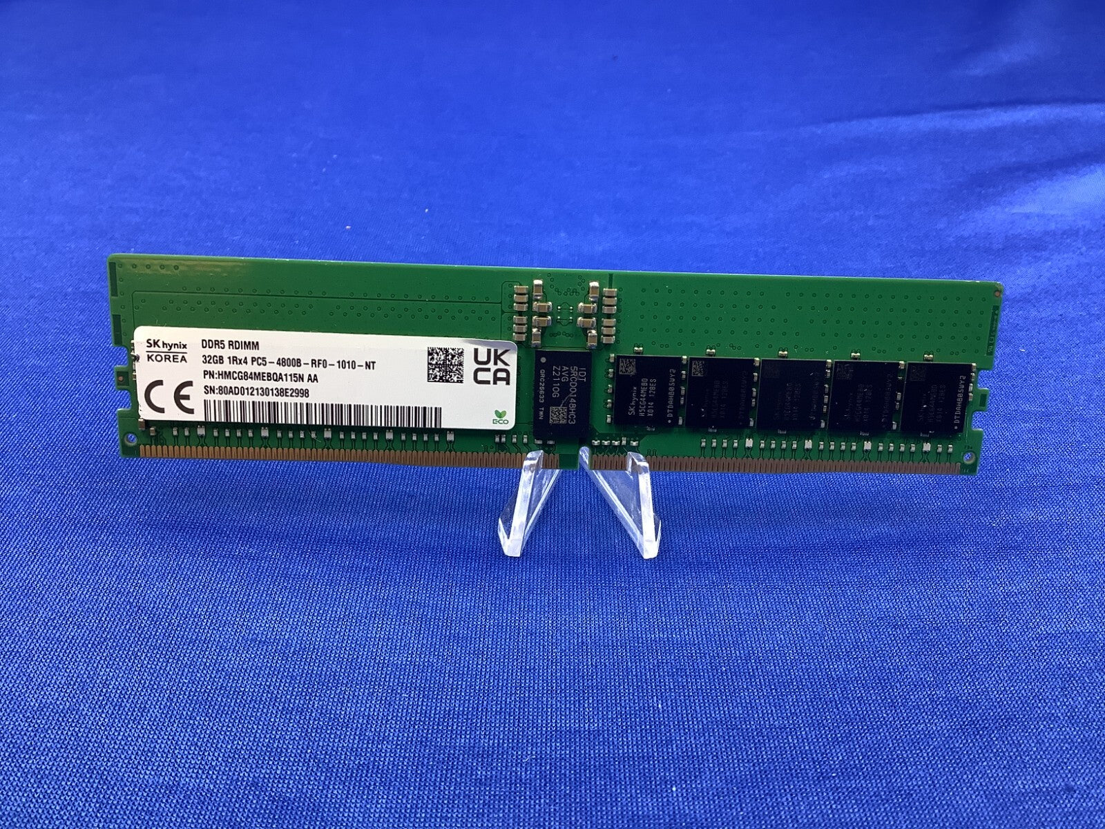 HMCG84MEBQA115N HYNIX 32GB (1X32GB) 1RX4 PC5-4800B ECC RDIMM MEMORY
