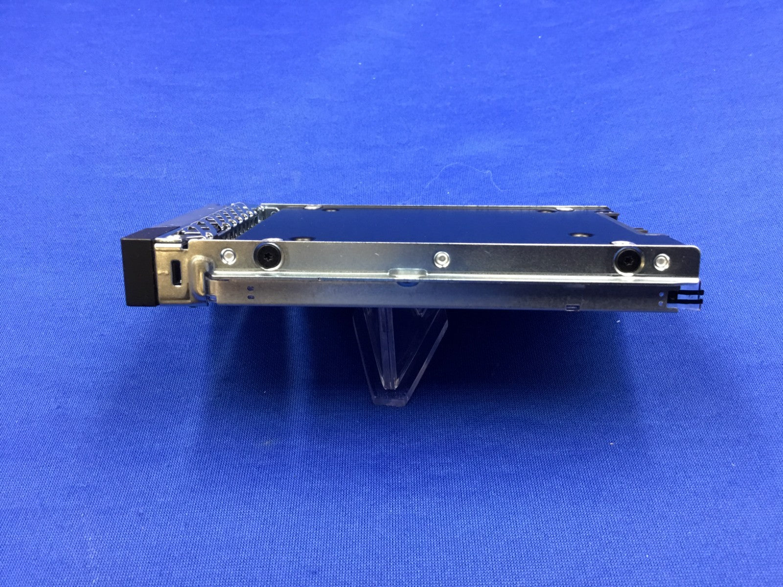 00KYP4 Dell 1.92TB SATA 6Gbps Read Intensive 2.5'' SSD 0KYP4 MZ-7L31T9A