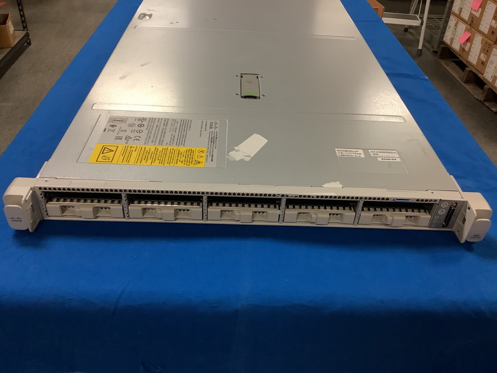 Cisco UCSC-C220-M5SX 10-Bay Barebones ; MOBO# 15015-1, 2x1600W PSU, RAID BATTERY