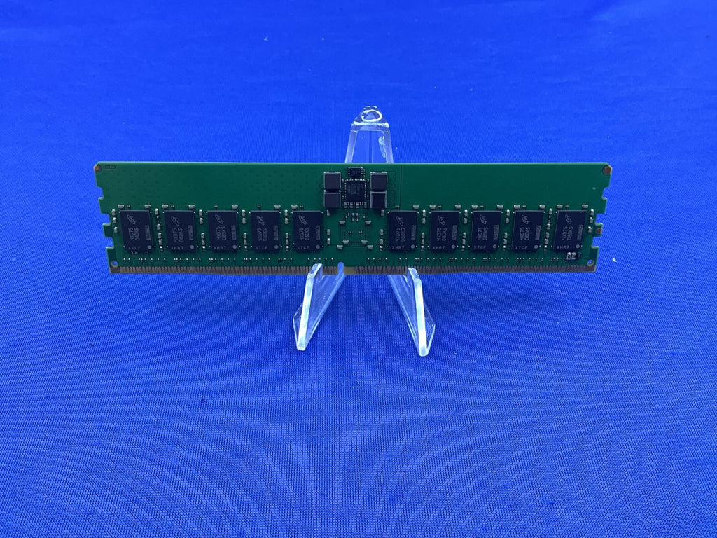 MTC20F2085S1RC56BD2 MICRON 32GB (1X32GB) 2RX8 PC5-5600B RDIMM MEMORY