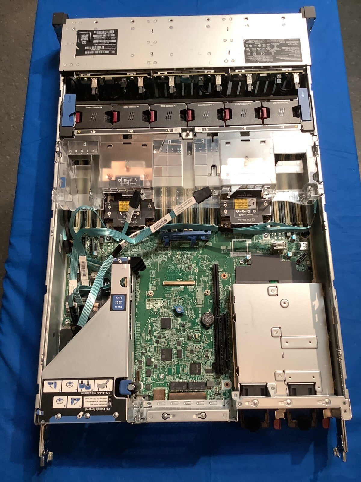 HP 868704-B21 ProLiant DL380 G10 24SFF Server Chassis 800W PSU MB#P11782-001